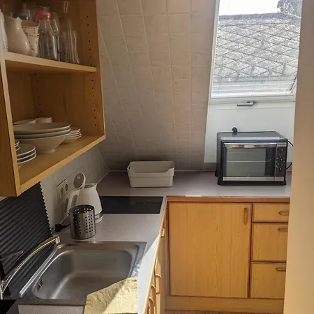 Amethyst Apartment *